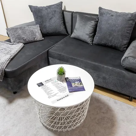 Ivy's Cozy Retreat I Free Parking I Near Kapana Appartement *