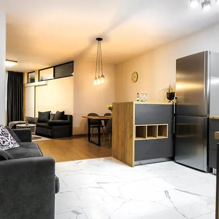 Ivy's Cozy Retreat I Free Parking I Near Kapana * Plovdiv