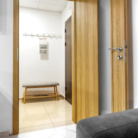 Ivy's Cozy Retreat I Free Parking I Near Kapana * Plovdiv